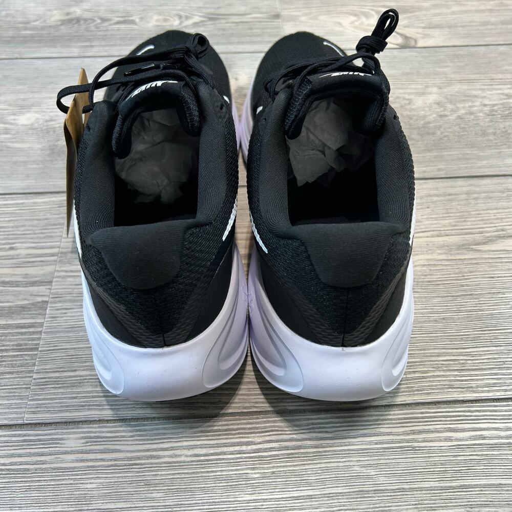 Nike Revolution 8, Black/White, Size 9.5 NWT - Picture 4 of 5